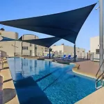 Enjoy Resort-Styled Apartment